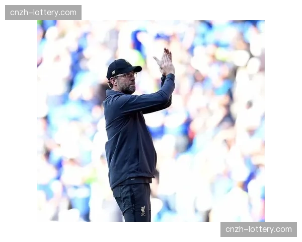 首尔FC定位球战术奏效：金英权头球破门展现针对性高空作业设计